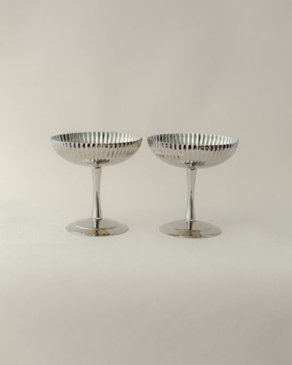 Vertical striped champagne coupe