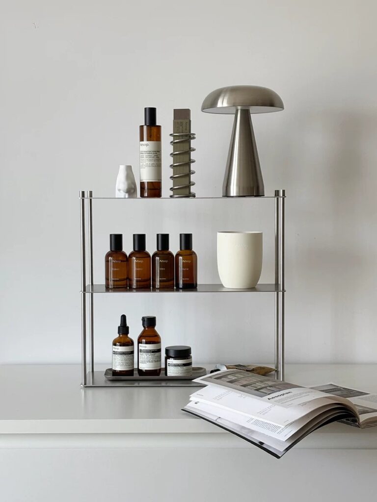 minimalism-aluminum-shelf