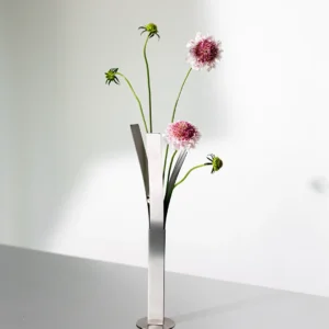 The Bloom Vase